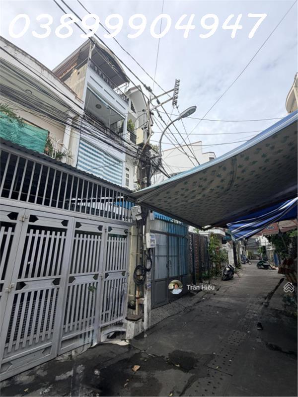 Chính chủ ở xa gửi bán nhà 3 tầng Khu Bàn Cờ TTTP Nha Trang - Hẻm thông ô tô vào tận sân