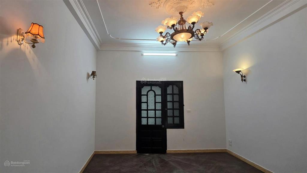 Cho thuê nhà nguyên căn hồng hà thông bạch đằng, diện tích 87,6m², có sân vườn riêng
