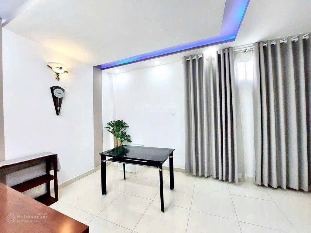 Cho thuê nhà riêng 30 triệu, 60m2, 5pn, 4wc tại hoàng hoa thám, bình thạnh giá cực chất