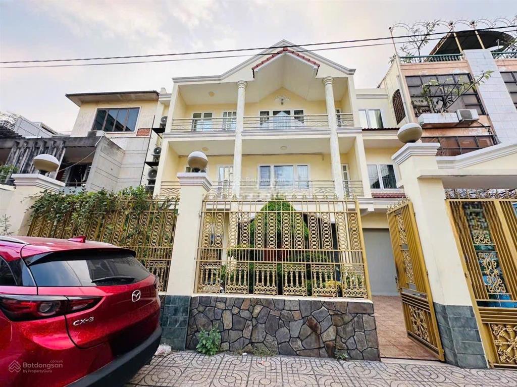 Cho thuê nhà mặt phố trần quang diệu, 13x20m, 260 m2, 6pn, 6wc, chính chủ
