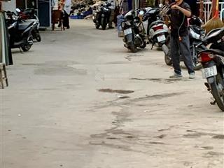 Nhỉnh 6 tỷ  38m  gần chợ ngã tư sở  hàng hiếm  sổ đẹp.  0986 665 ***