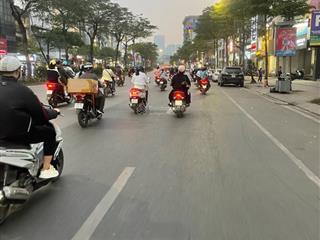 Xã đàn  đống đa  mặt phố  ô tô tránh  vỉa hè rộng  kinh doanh tốt.