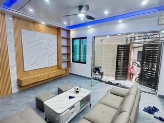 Văn hương  đống đa  7 tầng  thang máy  nhà thoáng  sổ đẹp  chủ thiện chí bán.