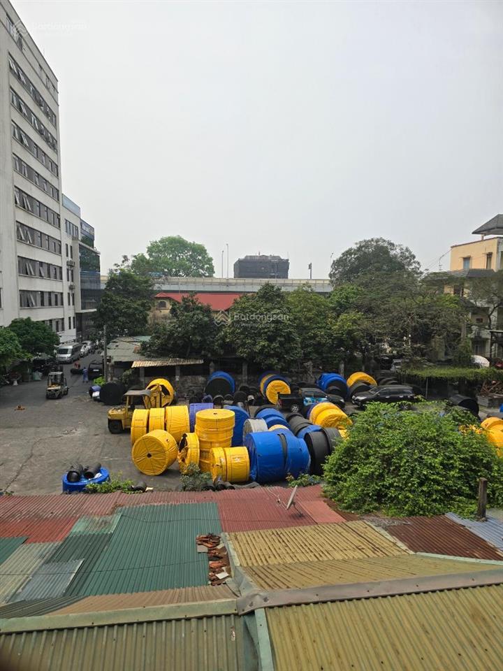 Nhỉnh 6 tỷ  ngõ hồ hố mẻ  đống đa  phân lô  thoáng 02 mặt  ô tô đỗ cửa  ngõ thông tứ tung