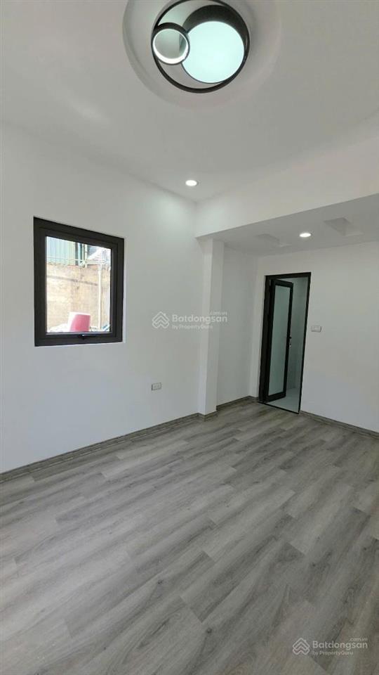 Văn hương  nhà đẹp ở ngay  gần ô tô  tầm tiền hiếm