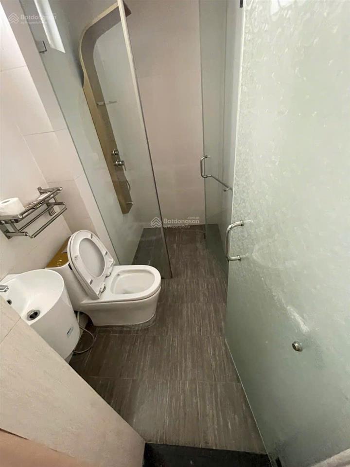 Bán khách sạn ngay mặt tiền nguyễn văn lượng gò vấp