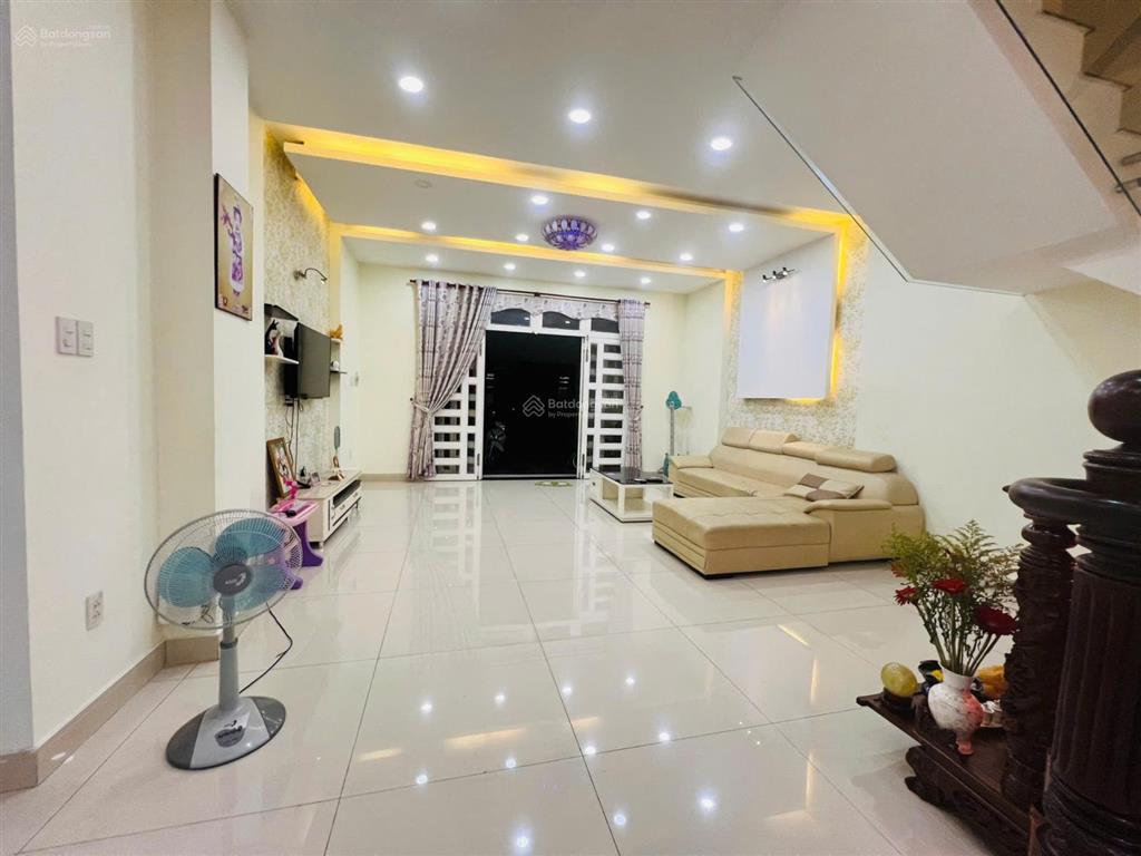Bán nhà hxh quang trung dt 4*20m giá 7.95 tỷ