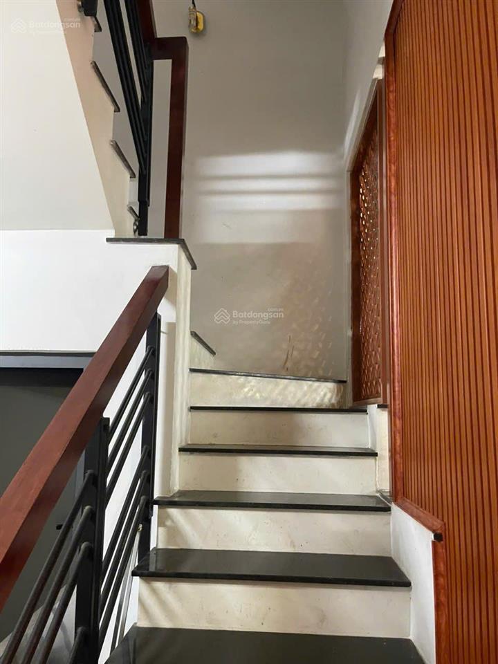 Bán gấp nhà hxh 8m lê đức thọ quận gò vấp