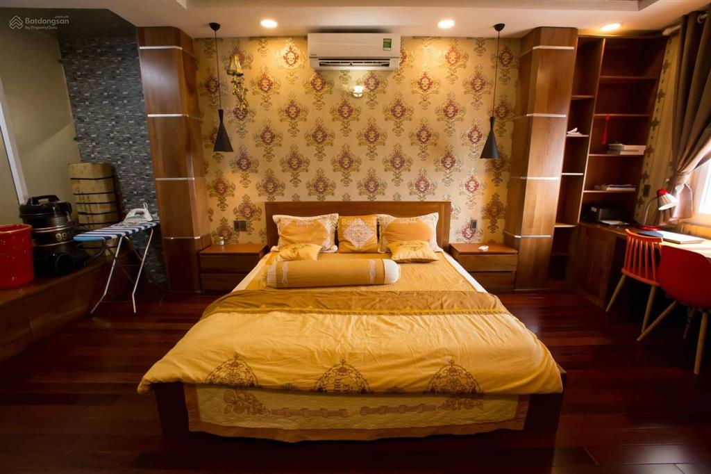 Bán nhà riêng khu vực q. 7 tp. hcm