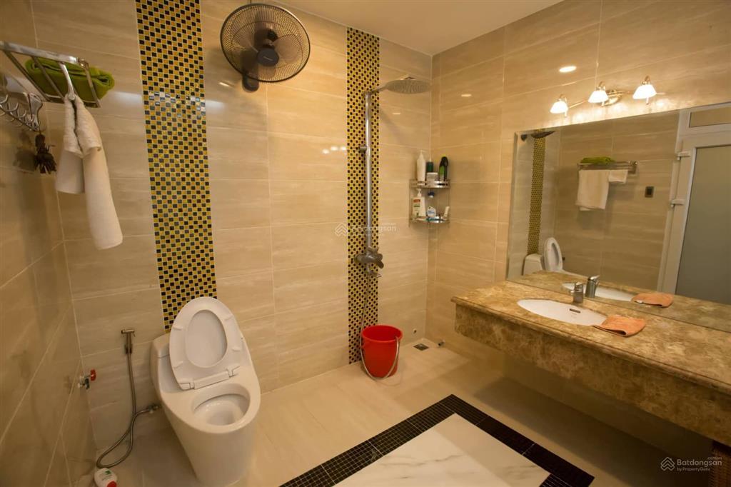 Bán nhà riêng khu vực q. 7 tp. hcm