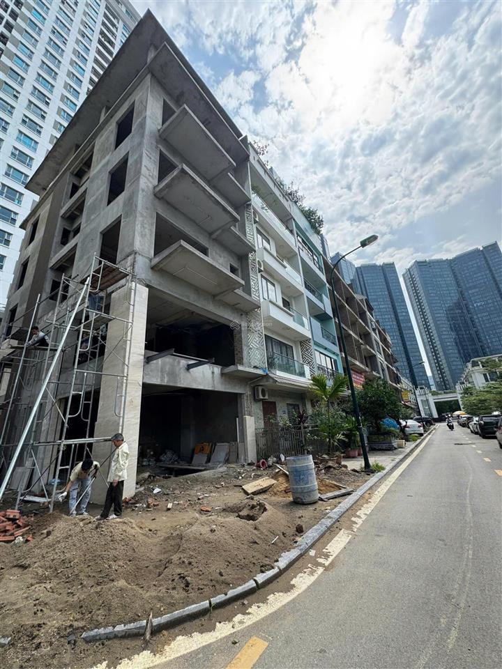 Cho thuê nhà lk khu đô thị ciputra 136m2 diện tích sử dụng 500m2 2 mặt đường 3 thoáng giá 100tr