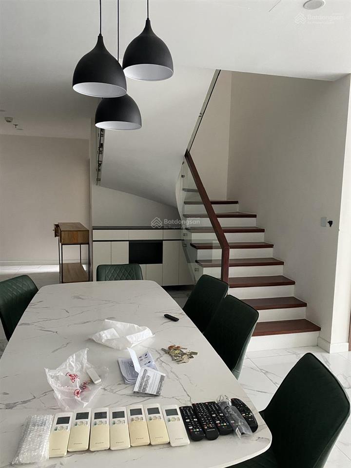Cho thuê căn hộ duplex tòa s6 sunshine city khu đô thị ciputra, hà nội