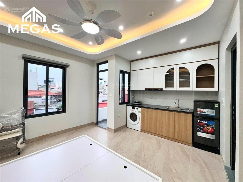 Nhà mới xây!! cho thuê 1n1k stu. để xe điện dc ngay trần bình, ban công giặt riêng, nhận nhà ngay.