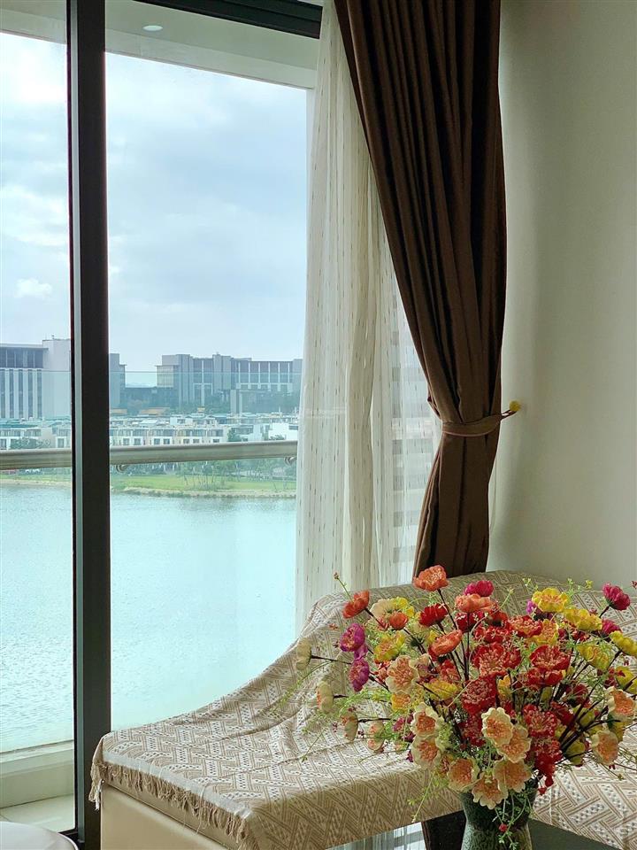 Bán cc view đẹp tại green bay premium, 4,25 tỷ, 90m2, 3pn, 2wc, hot!