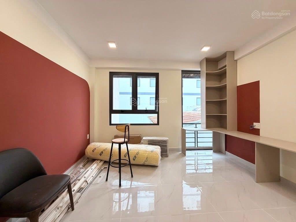 Lê quang định p5 bình thạnh  39 m2  2 tầng  2 pn  cách xe hơi 30 m  3,65 tỷ