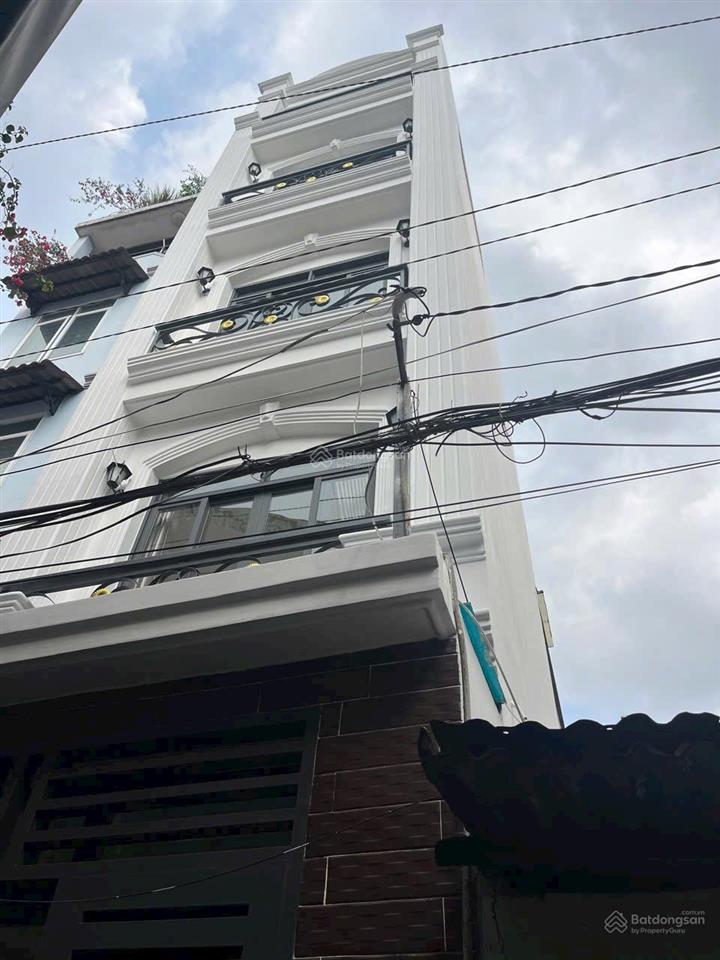 Thích quảng đức p4 phú nhuận  dt 30m2  4 tầng  3 pn  giá  5,35 tỷ