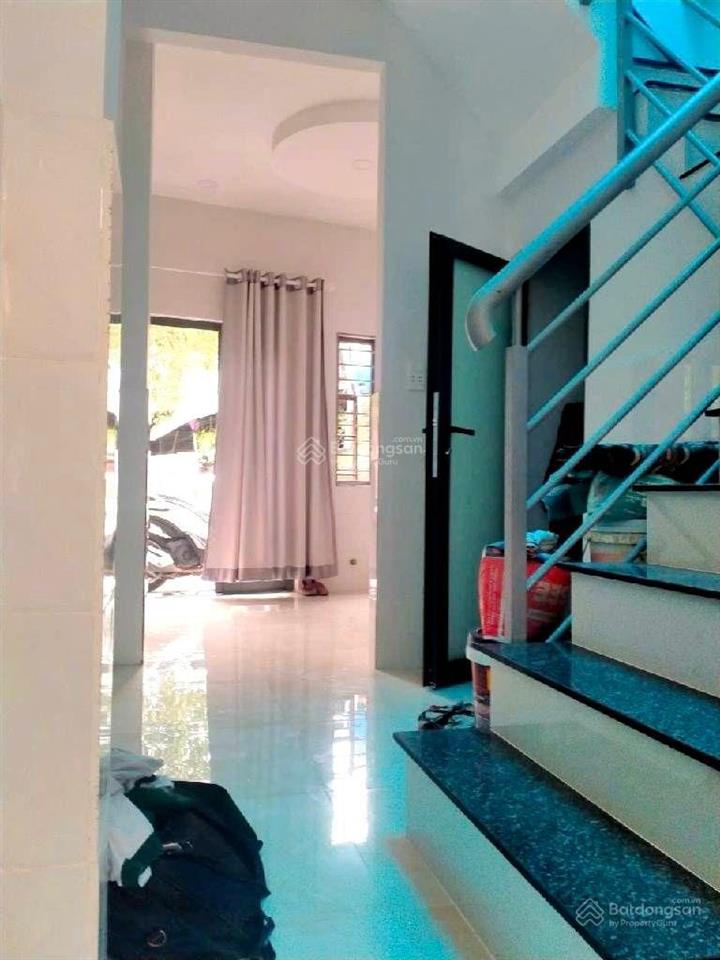Hẻm xe hơi tận nhà  đinh tiên hoàng bình thạnh  3 tầng 3 phòng ngủ 5,25 tỷ