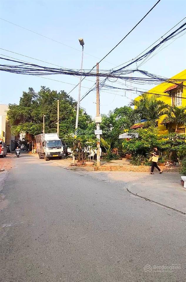 Hẻm xe hơi tận nhà  đinh tiên hoàng bình thạnh  3 tầng 3 phòng ngủ 5,25 tỷ