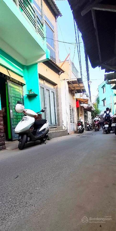 Hẻm xe hơi tận nhà  đinh tiên hoàng bình thạnh  3 tầng 3 phòng ngủ 5,25 tỷ