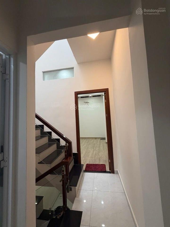 Bạch đằng p24 bình thạnh 42 m2  3 tầng 3 phòng ngủ 5,65 tỷ