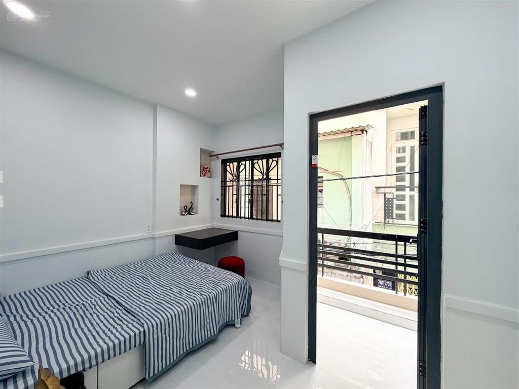 Vip  chung cư phan chu trinh bình thạnh  có thang máy  56m (7x9) thoáng 2 pn 2 wc  full nội t