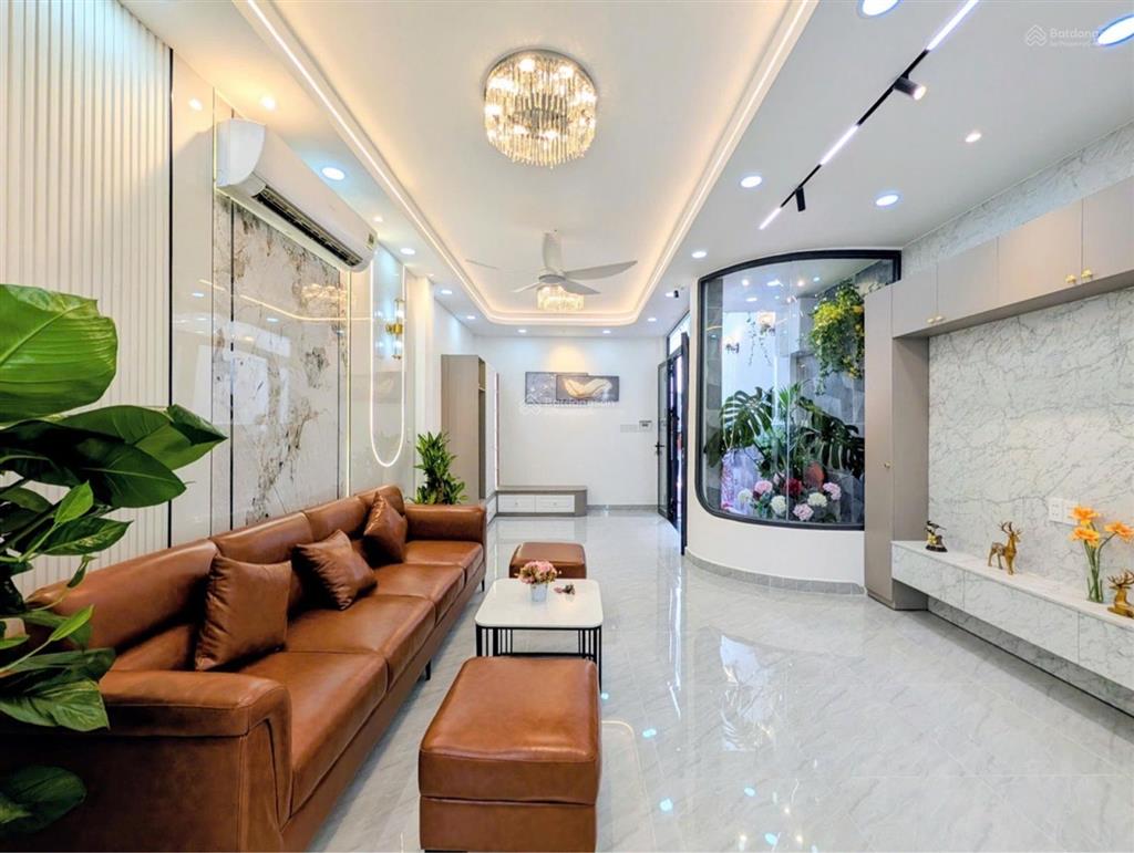 Nguyễn công hoàn  phú nhuận 60 m2  2 tầng 7,55 tỷ