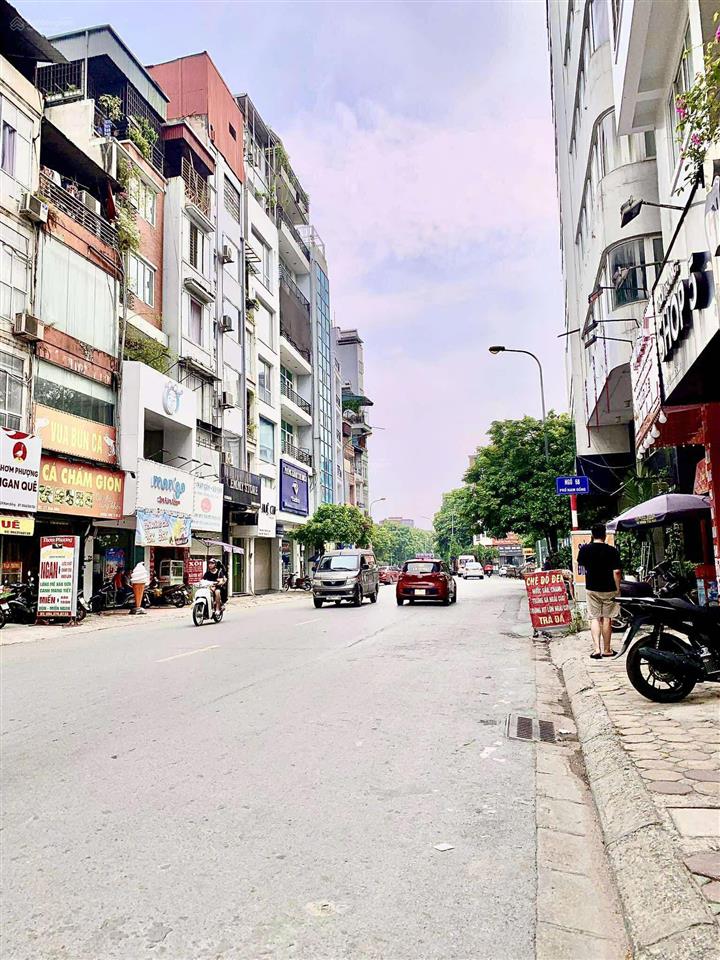 Siêu hiếm bán nhà mặt phố lô góc trung tâm đống đa 135m mặt tiền 10m giá tốt