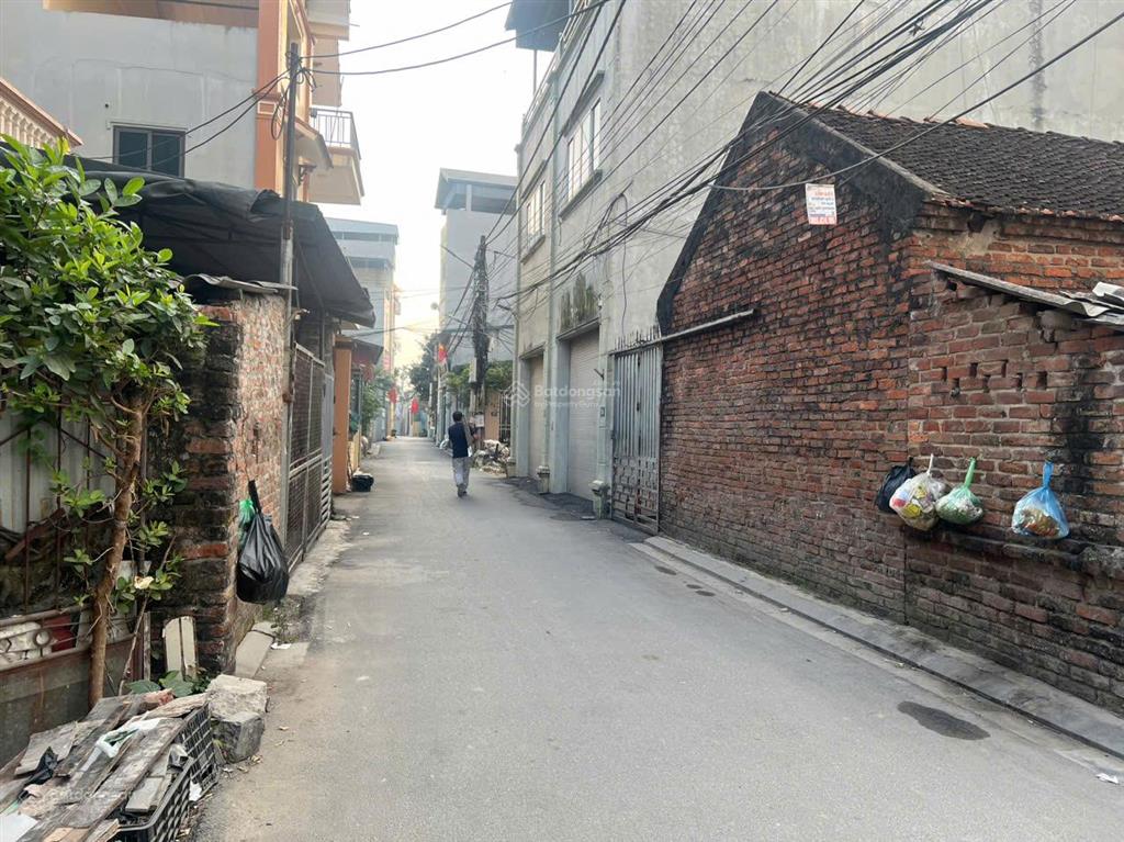 Bán đất 104m² thôn nhuế, kim chung, đông anh  đường thông, ngõ thoáng, ô tô tải vào tận nơi