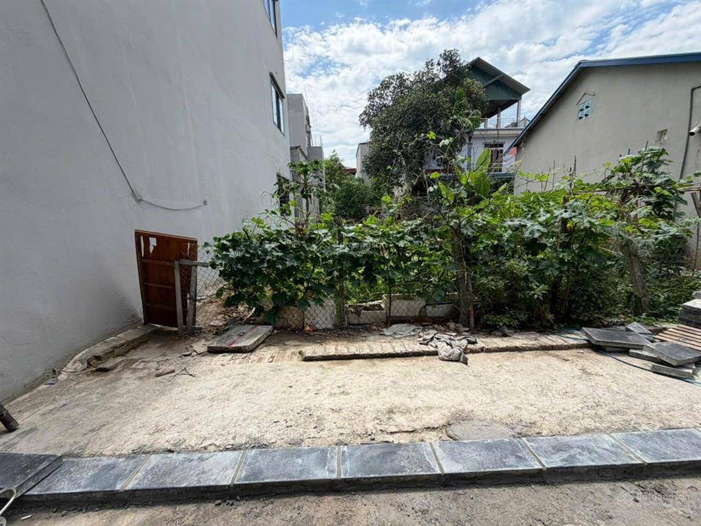 Bán 80m² đất hậu dưỡng, kim chung, đông anh  ô tô đỗ cửa  mt 5m  giá 5,9 tỷ