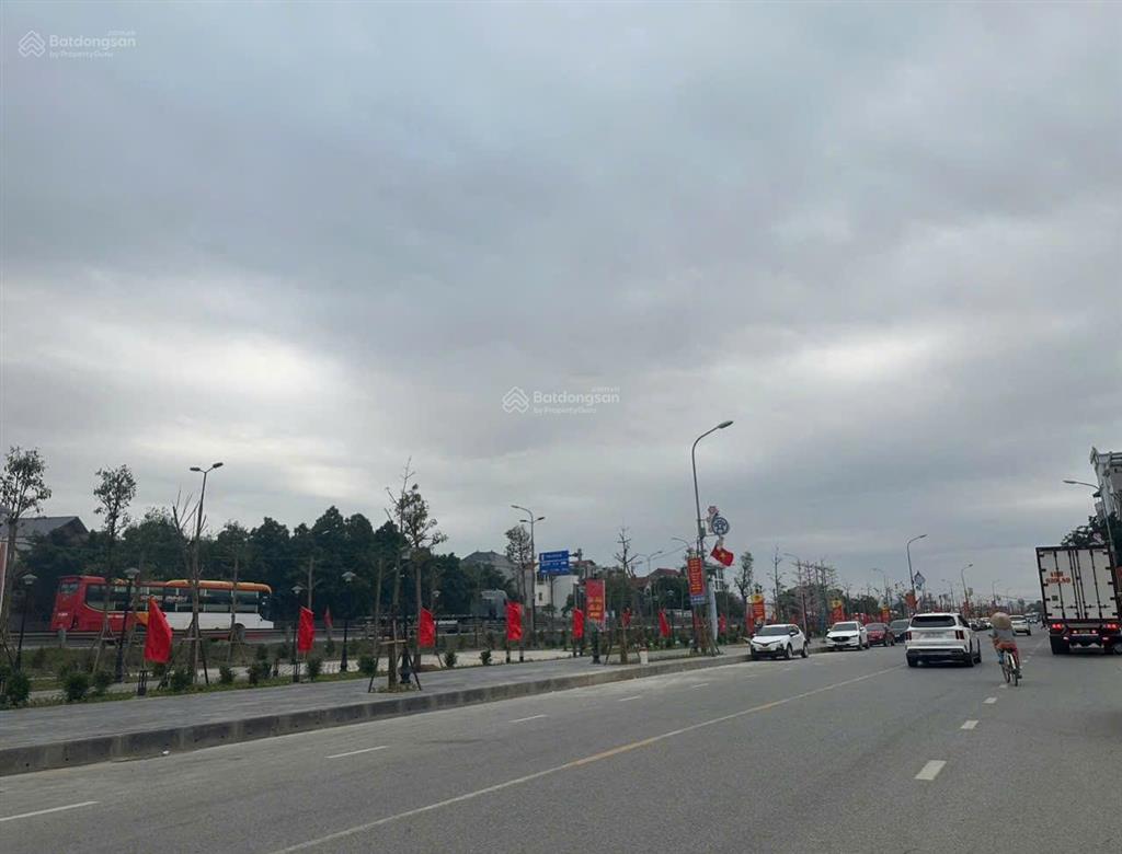 Bán 200m mặt trục chính 2 làn thôn đoài nam hồng gần võ văn kiệt kinh doanh đỉnh