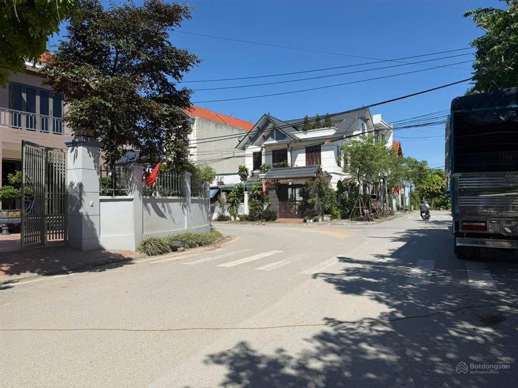 Đất đẹp giá đầu tư đại đồng  đại mạch, ô tô vào đất, 20m ra hồ điều hòa, 69m² giá 5.2 tỷ