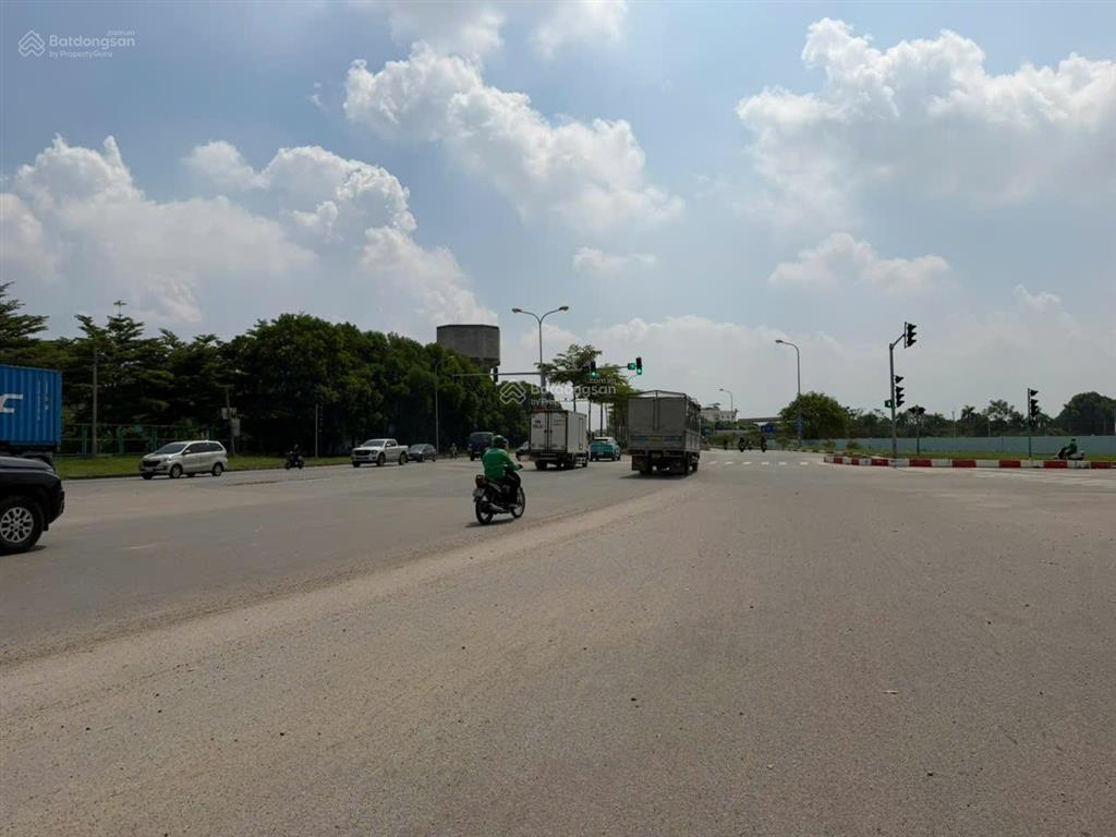 Bán 139m2 mt 7m đường thông ô tô mai châu đại mạch đông anh hn 11,5 tỉ