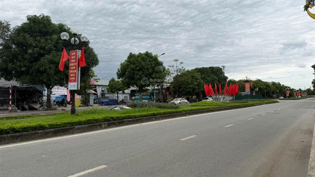 Bán 59m2 đất tại thôn nhuế kim chung đông anh đường thông ô tô tránh giá 7,65 tỉ