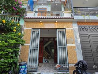 Bán nhà 1 trệt 1 lầu  gần cụm trường học tân đông hiệp, dĩ an  4,25 tỷ tl (8756)