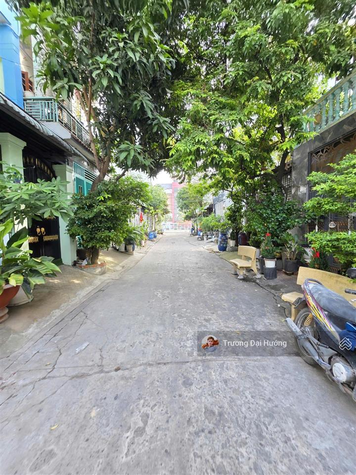 Bán nhà 1 trệt 1 lầu  gần cụm trường học tân đông hiệp, dĩ an  4,25 tỷ tl (8756)