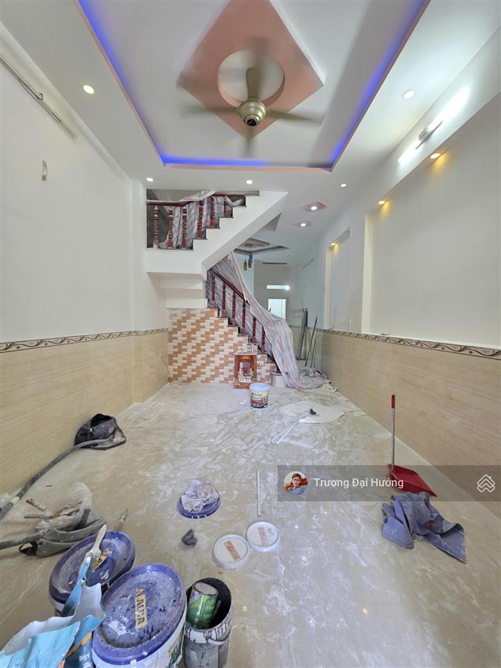 Bán nhà 1 trệt 1 lầu  gần cụm trường học tân đông hiệp, dĩ an  4,25 tỷ tl (8756)