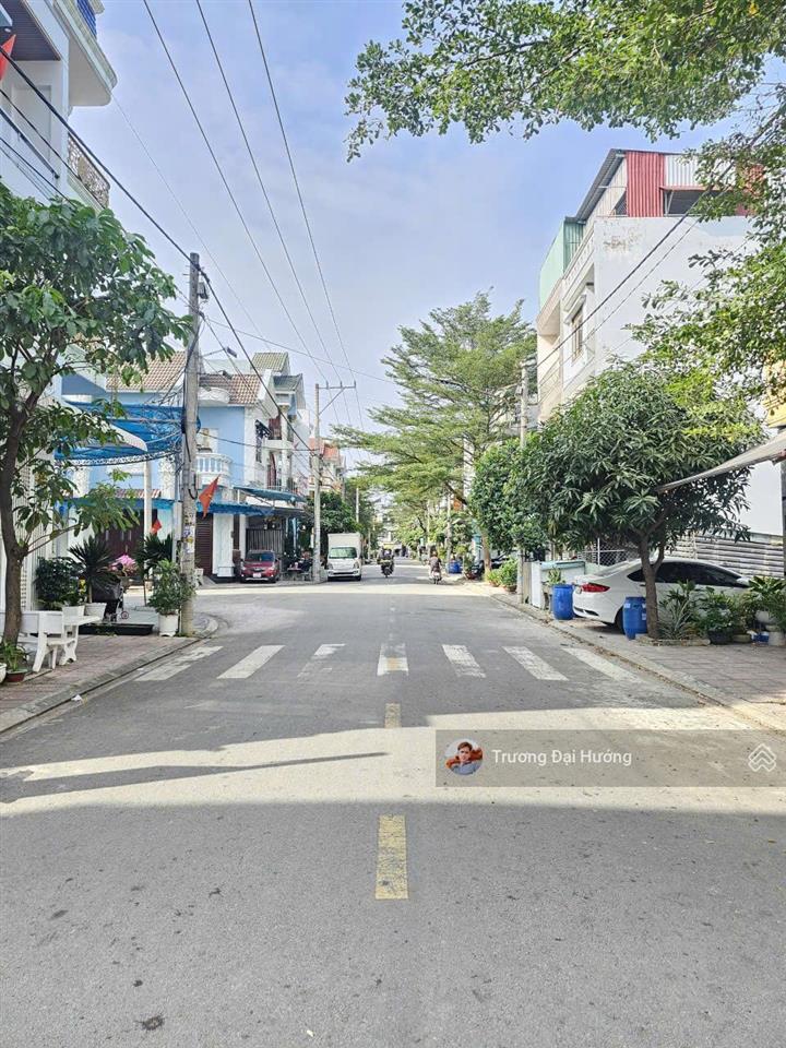 Bán nhà 1 trệt 2 lầu kdc  gần lê hồng phong, tân bình, dĩ an  4,9 tỷ tl (8754)