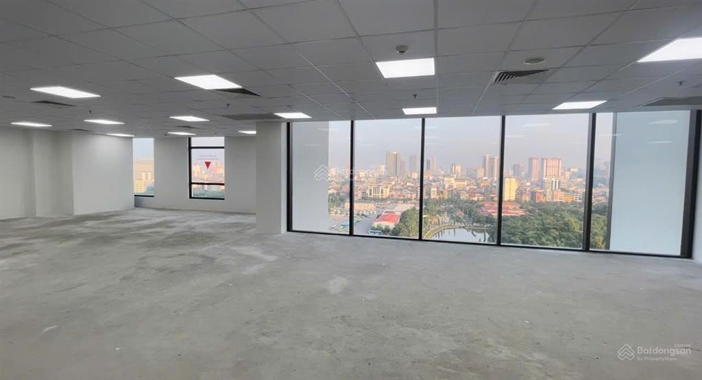 Bán gấp sàn văn phòng hạng a 138m2 giữa trung tâm mỹ đình tòa rox tower goldmark city