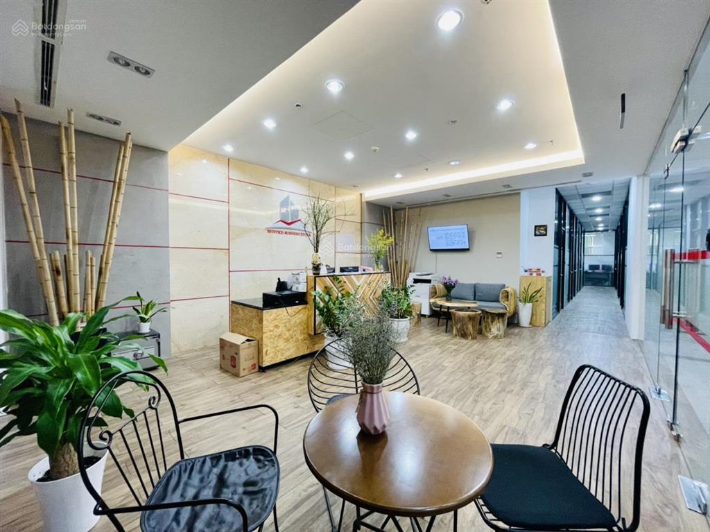 Cho thuê văn phòng full nội thất tòa nhà cao thắng quận 3  vp riêng 4 người chỉ 15 triệu