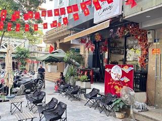 Hẻm xe hơi 6m chợ phạm văn hai thông sang trường sa. ngang 4 dài 13m xây 4 tầng