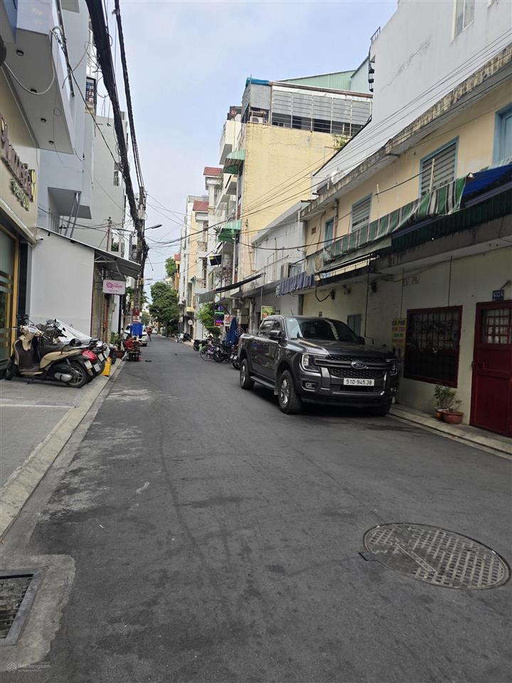 Ngay tô hiến thành  nhà 4 tầng  gần 20m ra hẻm xe tải thoáng  5 phòng ngủ rộng  hơn 6 tỷ