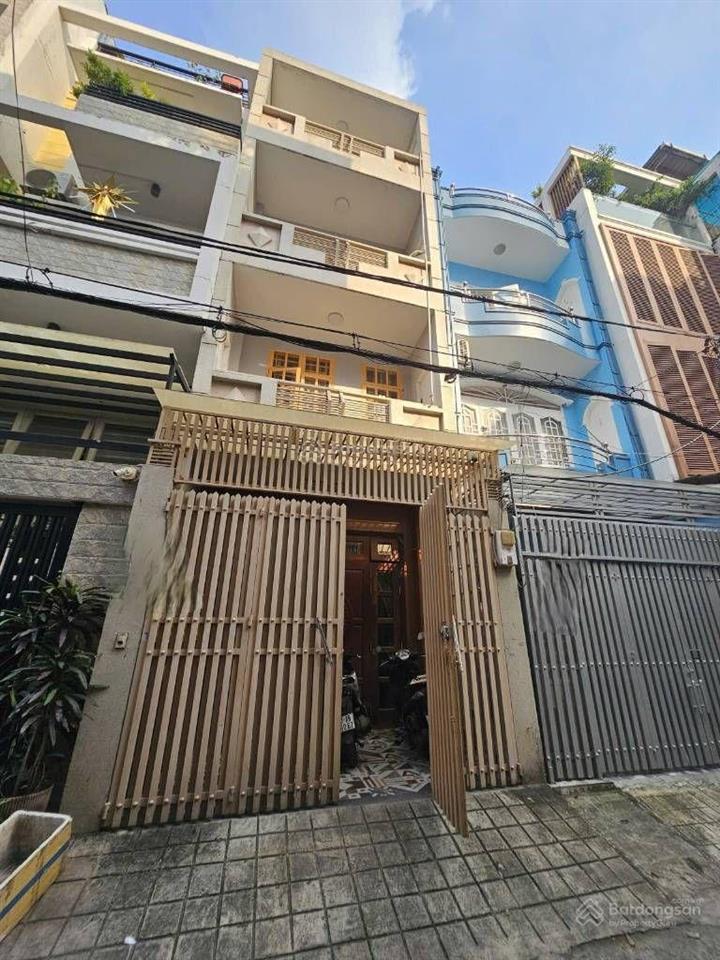 Kế khu bàu cát, gần mặt tiền lạc long quân, chợ tân bình. ngang 4.2 dài 14m xây 4 tầng, chỉ 77ty tl