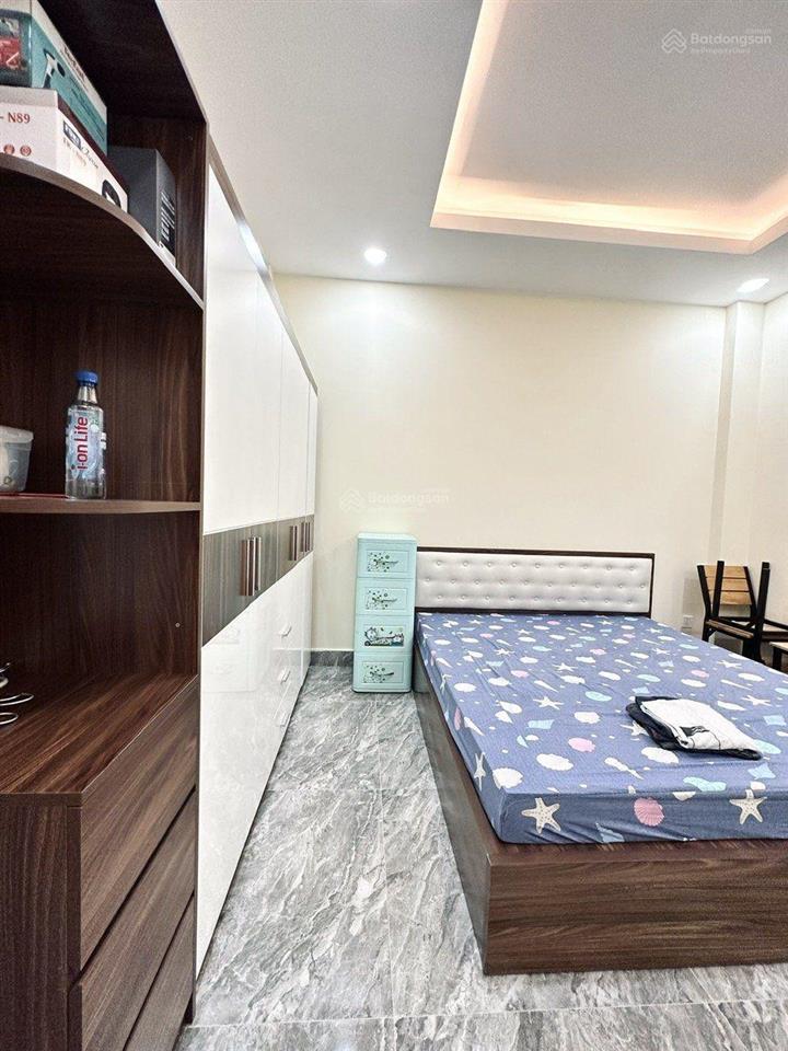 5,5 x 12m xây 3 tầng. hẻm xe hơi gần ngã tư âu cơ  lạc long quân, gần đại học văn hiến
