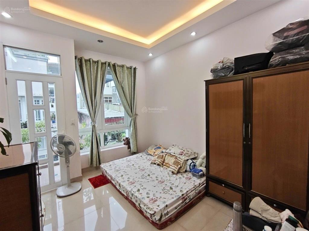 Lê văn sỹ, phú nhuận 58m2 x 2 tầng btct 3pn sổ vuông đẹp đang cho thuê 13 triệu/tháng đầu tư tốt