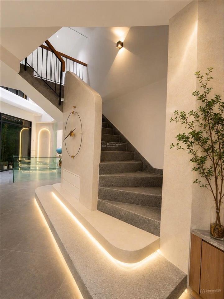 Khu vip bàu cát  tân bình  ngang khủng 4.6m  63m2  5p qua sân bay tsn  chỉ 6 tỷ tl