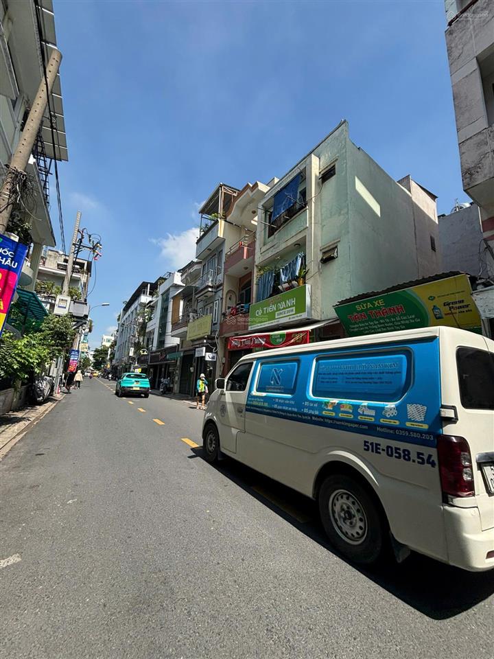 Mặt tiền kinh doanh kế bên k300 nga nhà ga t3 đối diện tổ hợp etown cộng hòa  hoàng hoa thám