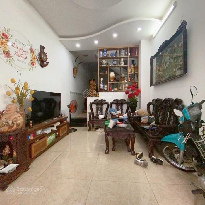 Đường 5m xe tải đỗ cửa  cách mặt tiền 2 căn  bảy hiền, phạm phú thứ, phan sào nam, bàu cát,