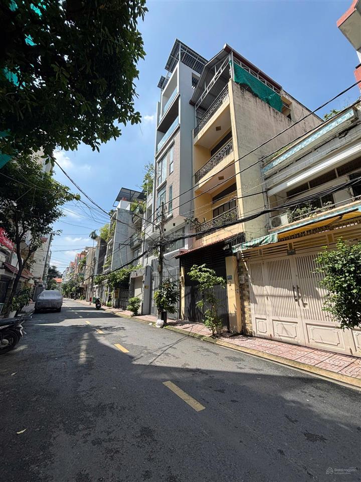 Gấp quá  chủ giảm 3,5 tỷ  chỉ còn 11 tỷ hơn  đường 8m có vỉa hè, lý thường kiệt, thành mỹ