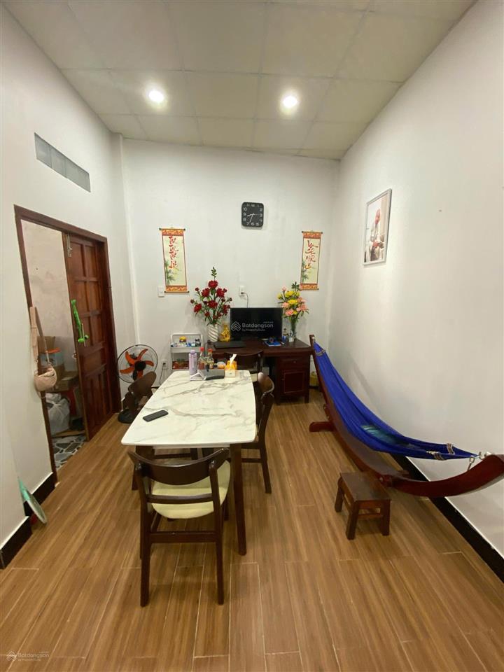 Do chuyển công tác nên bán nhà phú hài mới đẹp