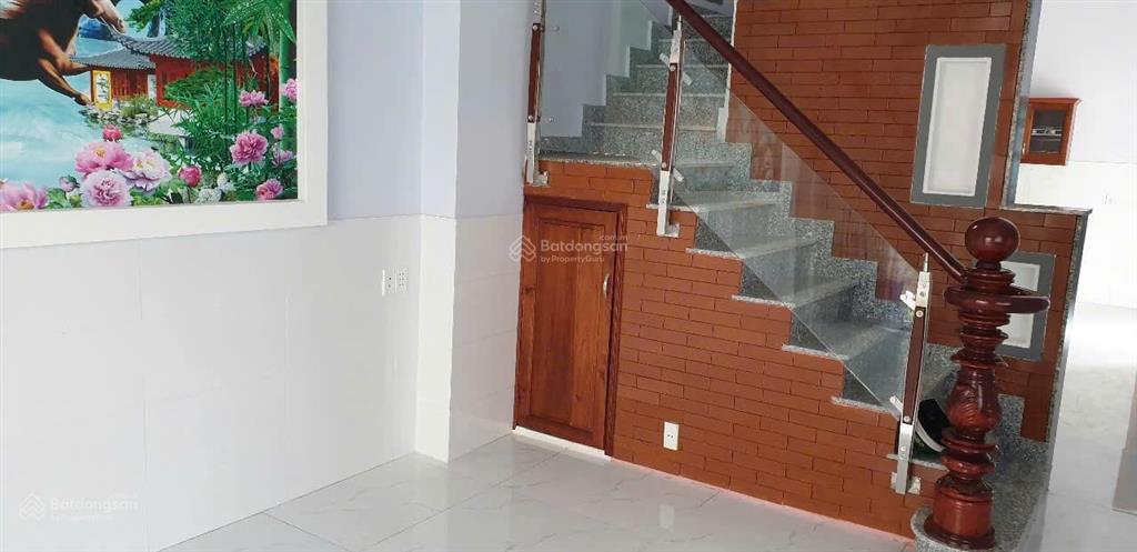 Sát đường lê văn khương, hẻm thông